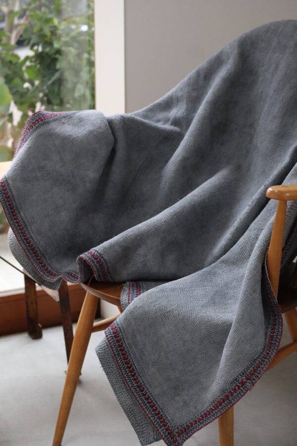 Vintage kantha / V03