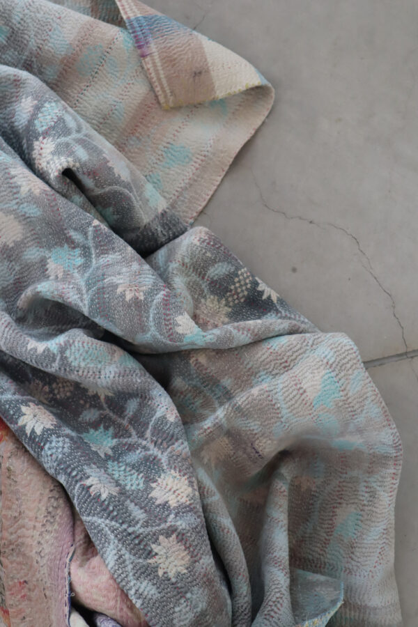 Vintage kantha / V12