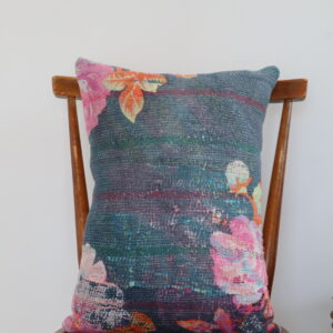 Kantha Cushion / G 04