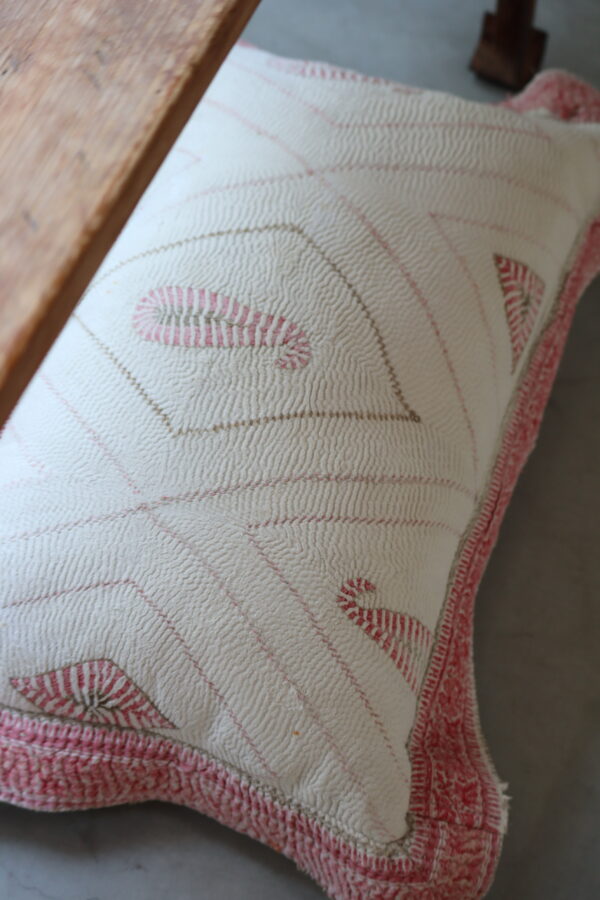 Old Kantha Cushion / G 06 - 画像 (2)