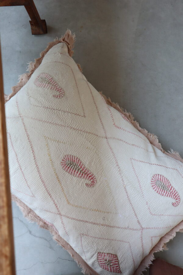 Old Kantha Cushion / G 09 - 画像 (4)