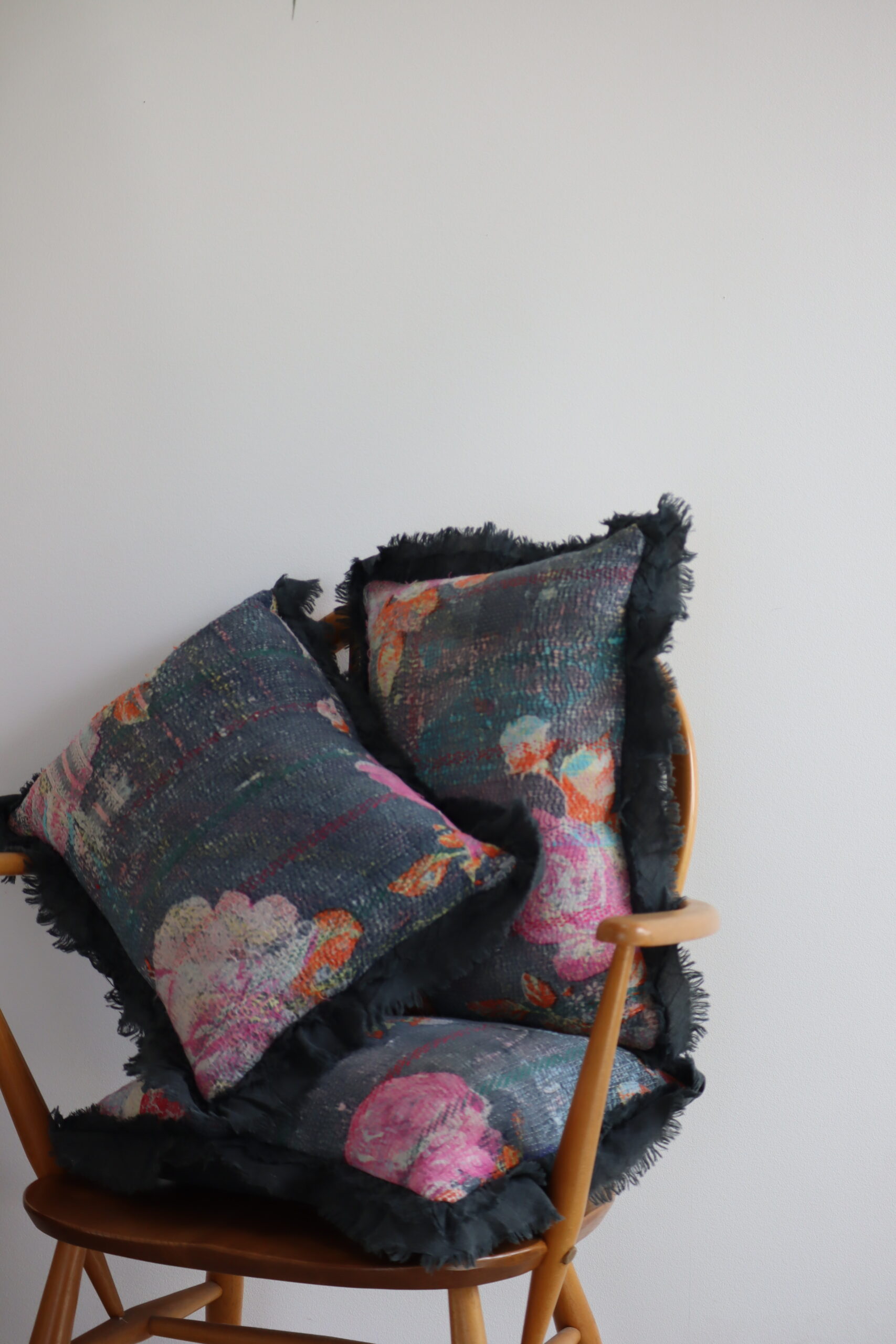 Kantha Cushion / G10