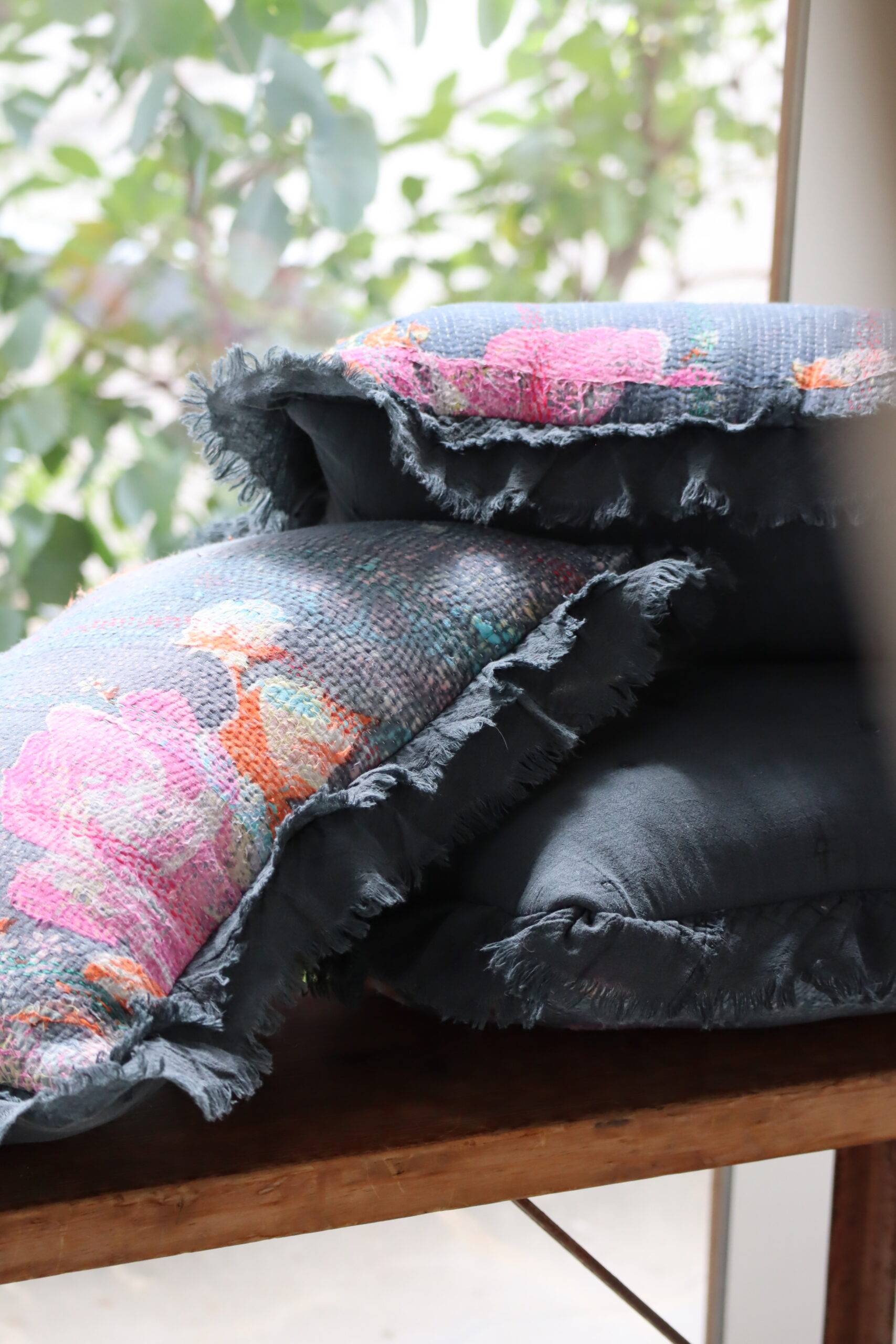 Kantha Cushion / G12 - 画像 (3)